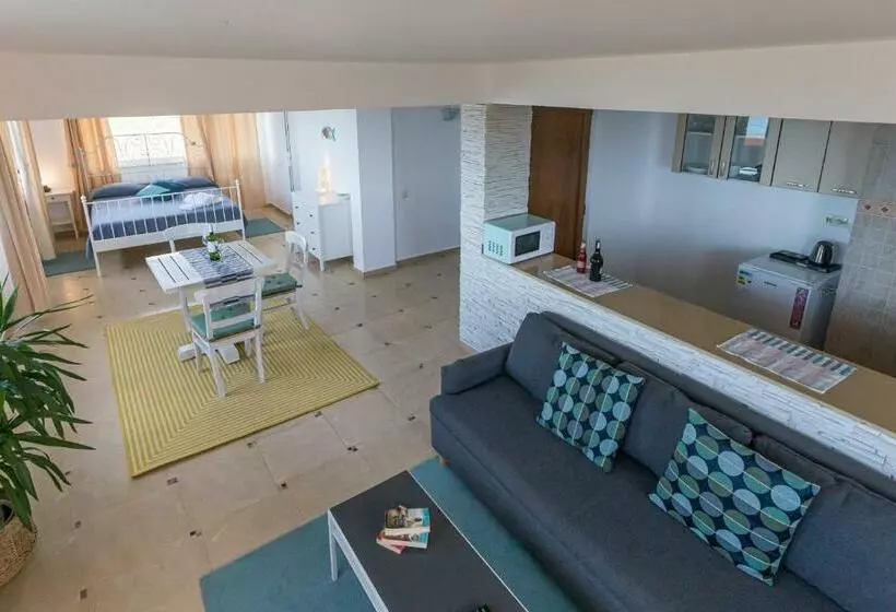 پانسیون Casa Eden