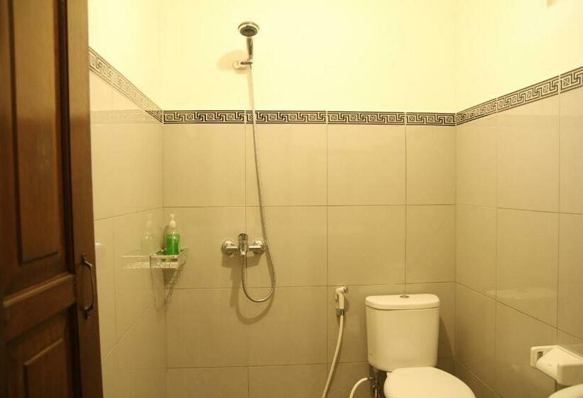 بنسيون Sedana Jaya