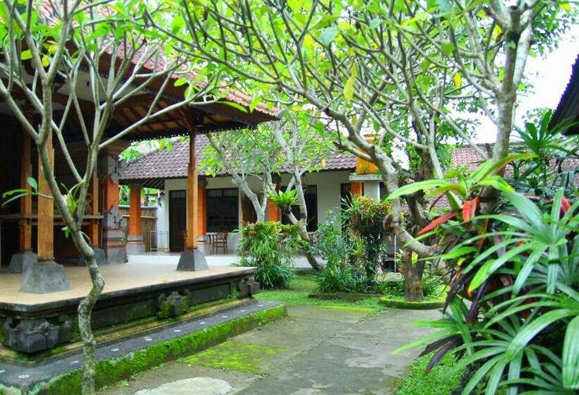 بنسيون Sedana Jaya