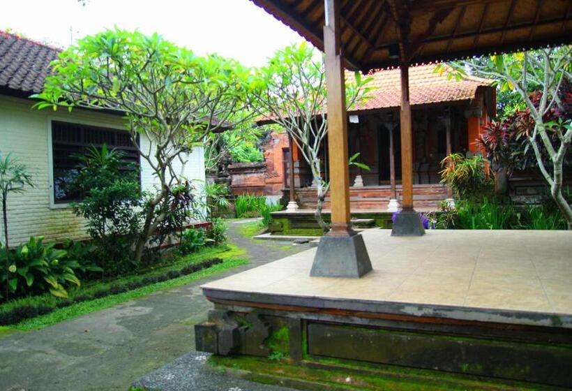 بنسيون Sedana Jaya