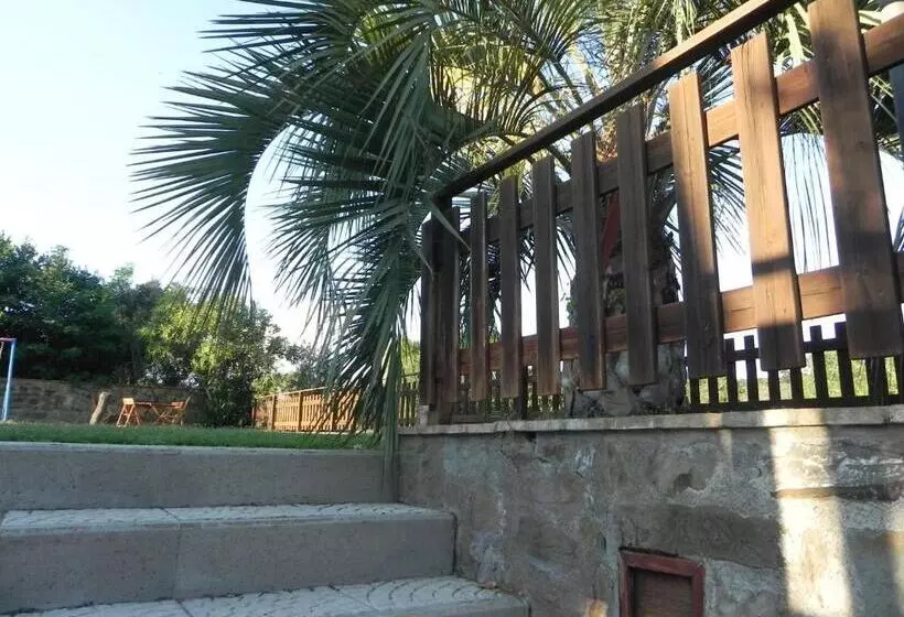 Hotelli Agriturismo Pian Dell Osa