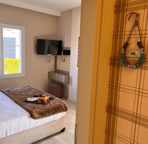 酒店 B. Equine Range