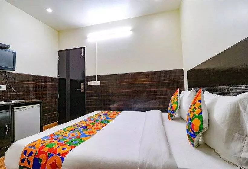 Fabhotel La Ola