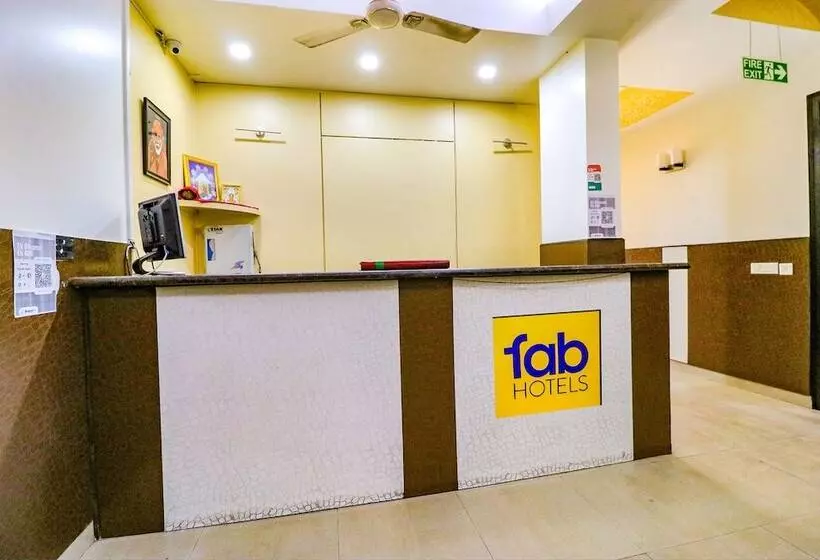 Fabhotel La Ola