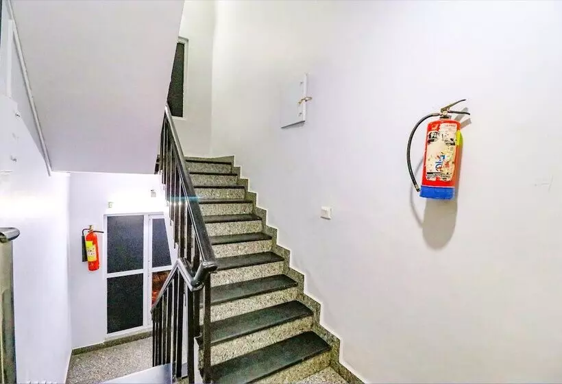 Fabhotel La Ola