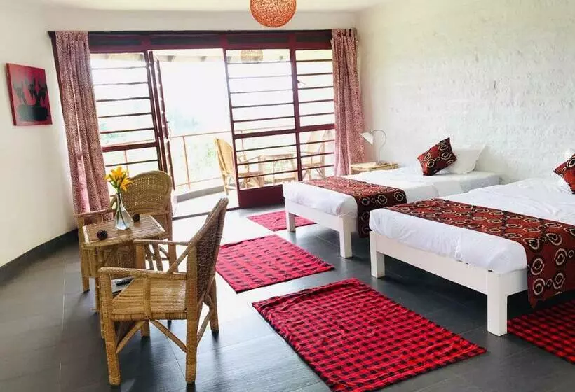 هتل Koi Koi, Fort Portal