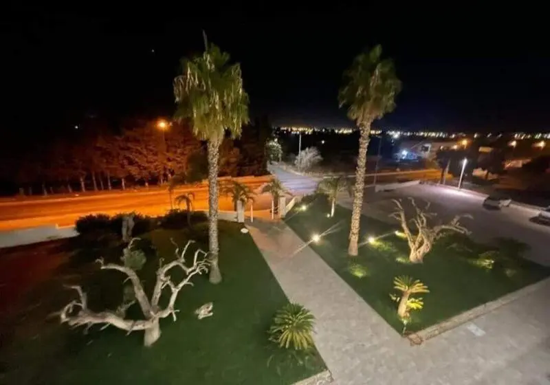 ホテル Posidonia