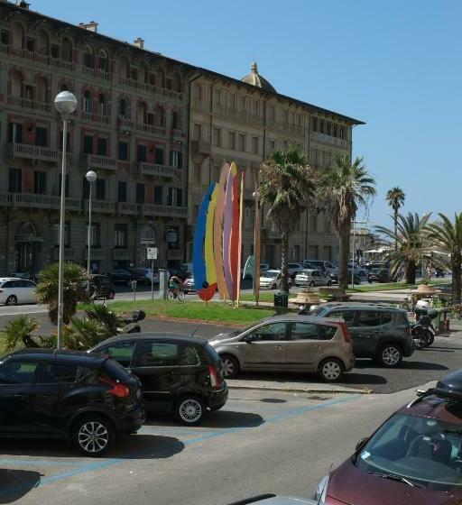 پانسیون 211 Underground