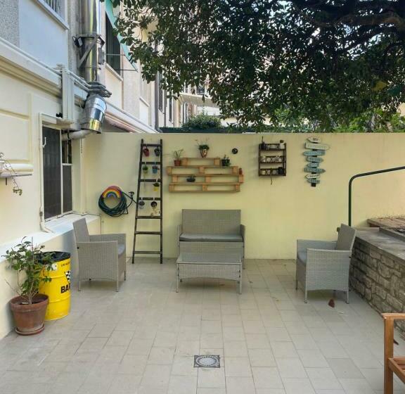 پانسیون 211 Underground