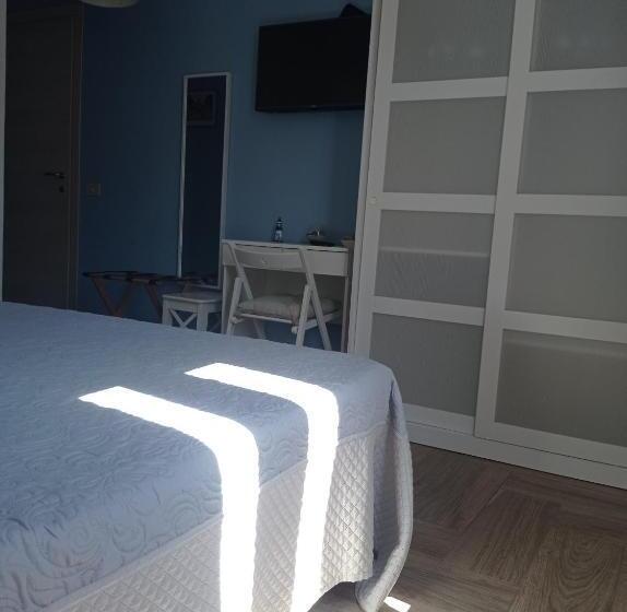 פנסיון Casa Piano Ponente