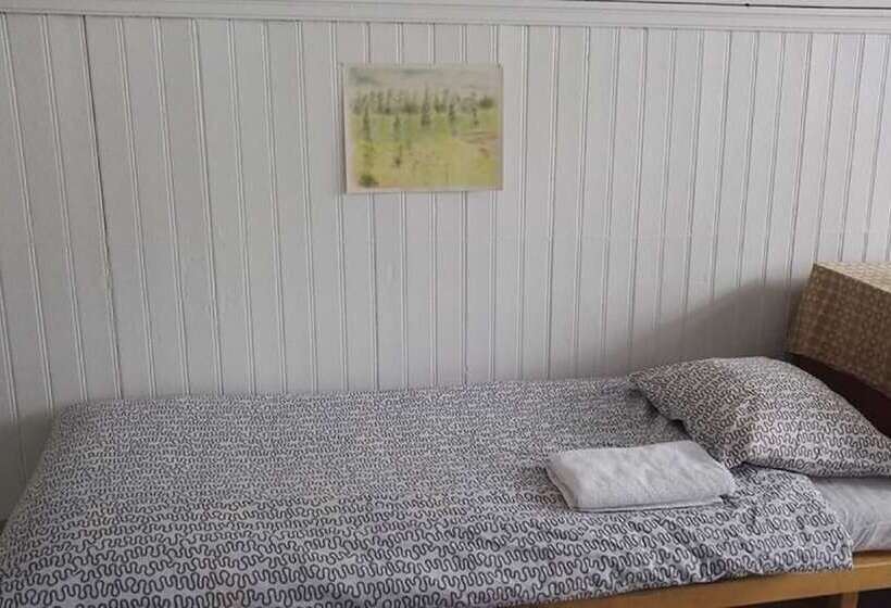 Retkeilymaja Virkkula   Hostel