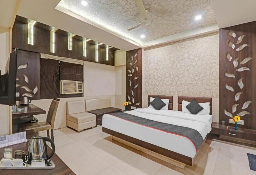 Townhouse 1182 Hotel Tirupati Galaxy