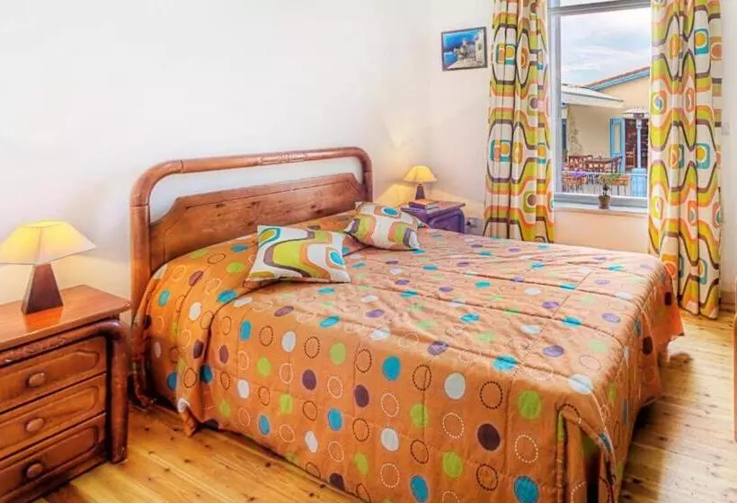 ホテル Alkisti City