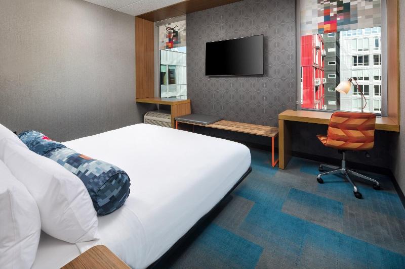 Отель Aloft Minneapolis
