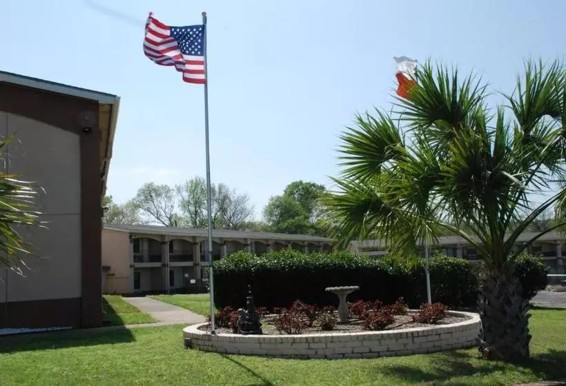 酒店 Apple Tree Inn