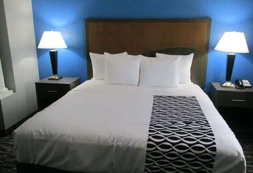 ホテル Best Western Atoka Inn & Suites