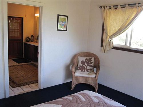 فندق Blue Tile Beach House