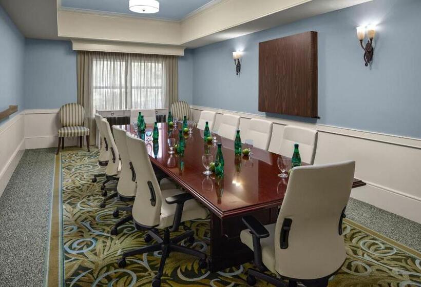 فندق Courtyard Charleston Mount Pleasant