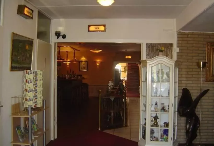 Отель De Weyman