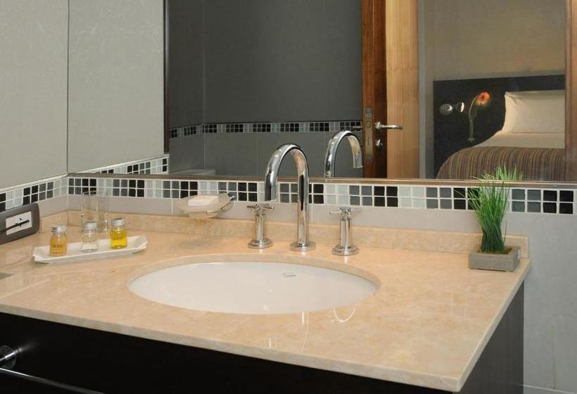 هتل Del Bono Suites Art