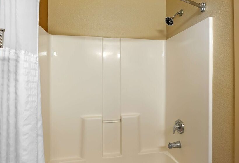 فندق Extended Stay America Suites  San Diego  Mission Valley  Stadium