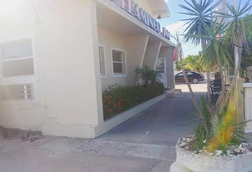 Otel Flamingo Inn