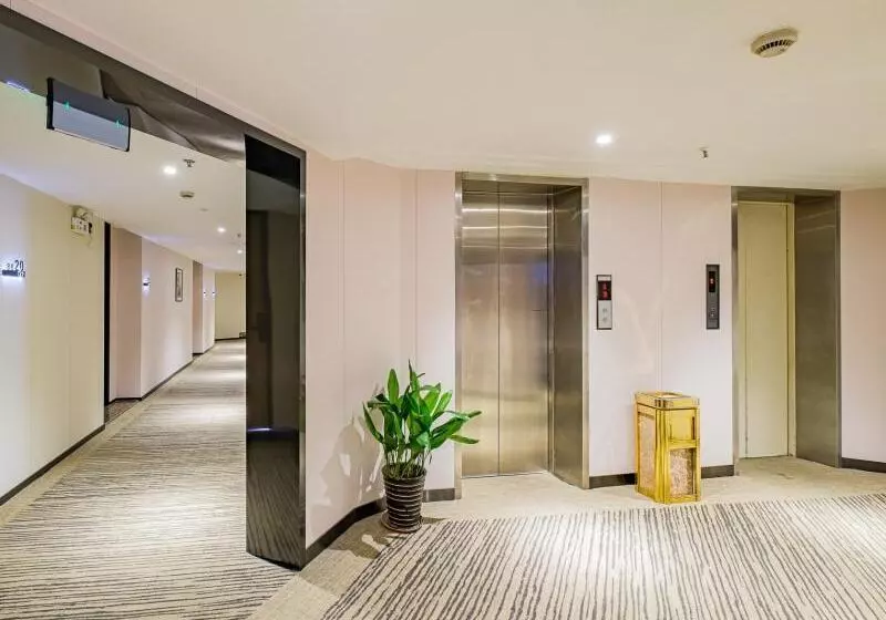 Otel Greentree Inn Shanghai Jingan Railway Station Xinzha Road Business