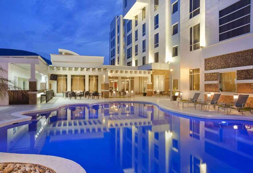فندق Hilton Garden Inn Tuxtla Gutierrez