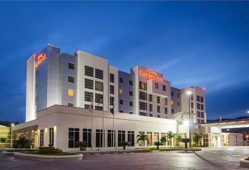 בית מלון כפרי Hilton Garden Inn Tuxtla Gutierrez