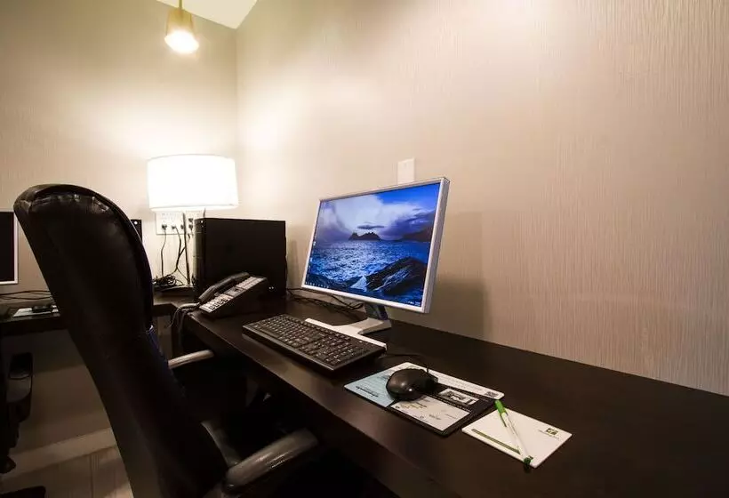 酒店 Holiday Inn Victorville, An Ihg