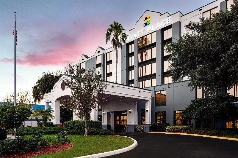 هتل Hyatt Place Lakeland Center