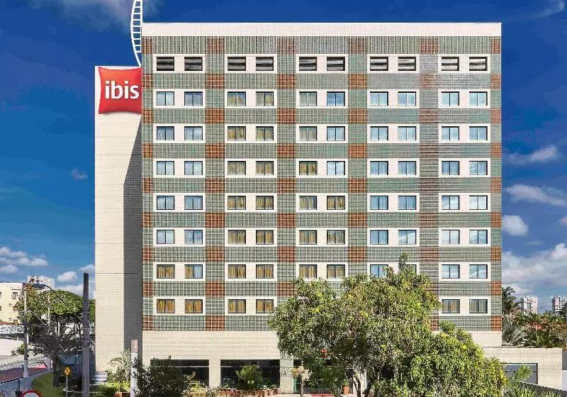 ホテル Ibis Taubate