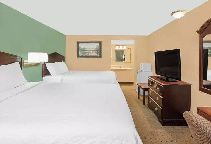 ホテル Knights Inn   Battle Creek