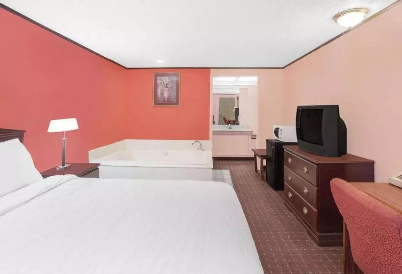 ホテル Knights Inn   Battle Creek