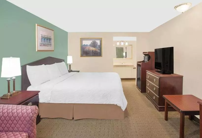 ホテル Knights Inn   Battle Creek