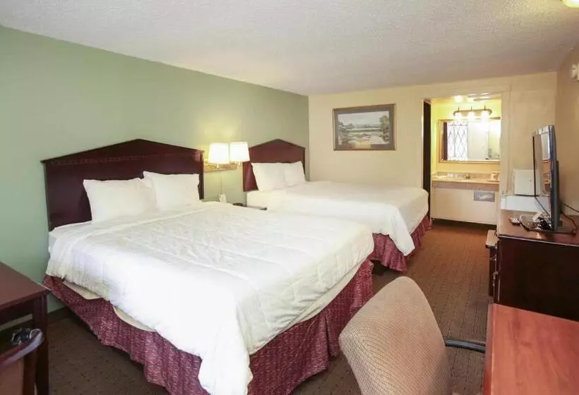 ホテル Knights Inn   Battle Creek