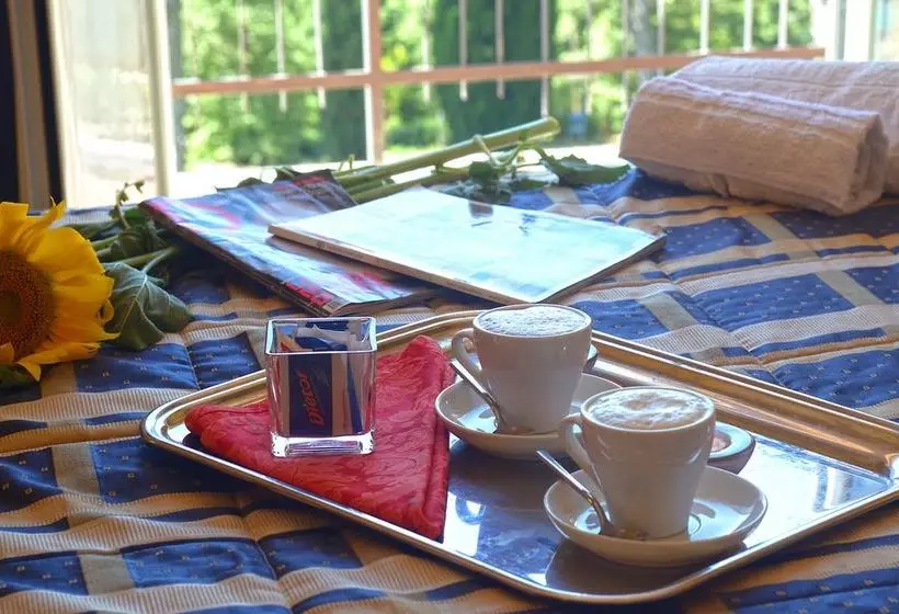 هتل La Cima Trasimena