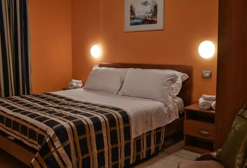 هتل La Cima Trasimena