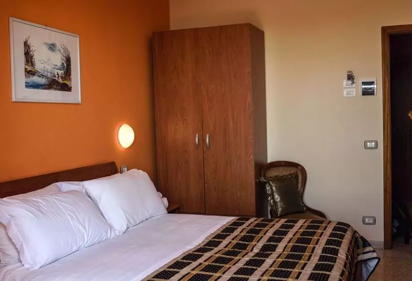 هتل La Cima Trasimena