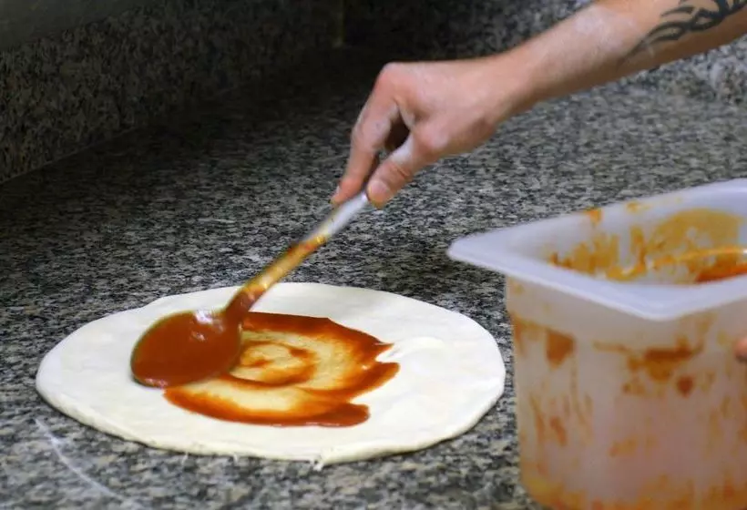 هتل La Cima Trasimena