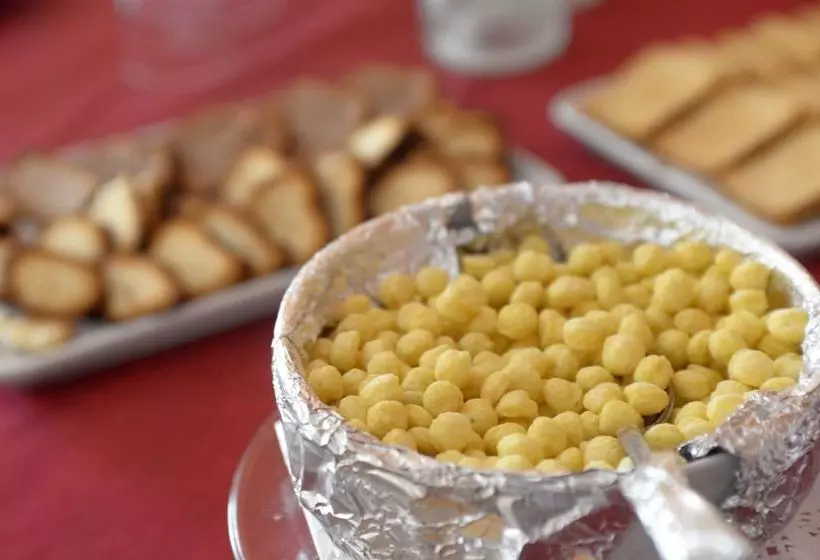 هتل La Cima Trasimena