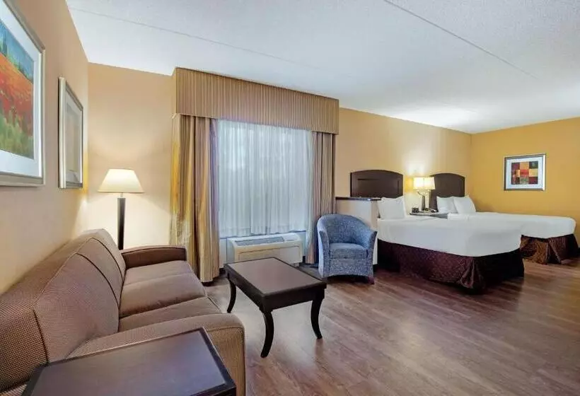 ホテル La Quinta Inn & Suites Bel Air