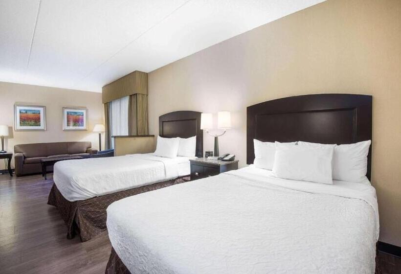 ホテル La Quinta Inn & Suites Bel Air