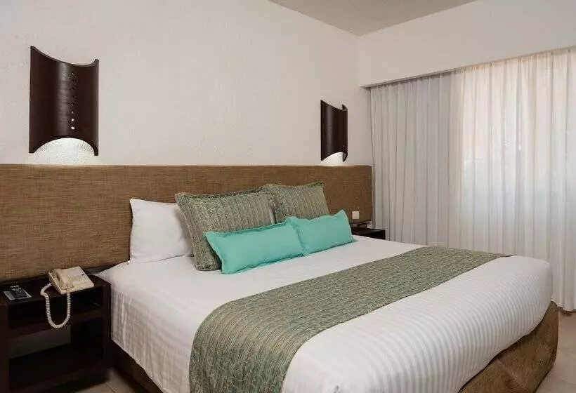 ホテル Laguna Suites By Club Sunset