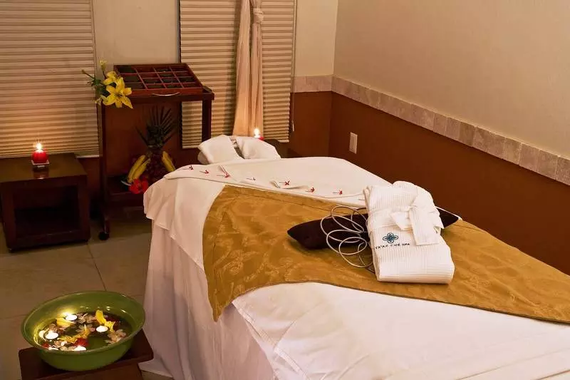 ホテル Laguna Suites By Club Sunset