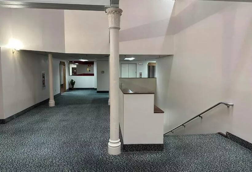 Отель Pottsville Inn