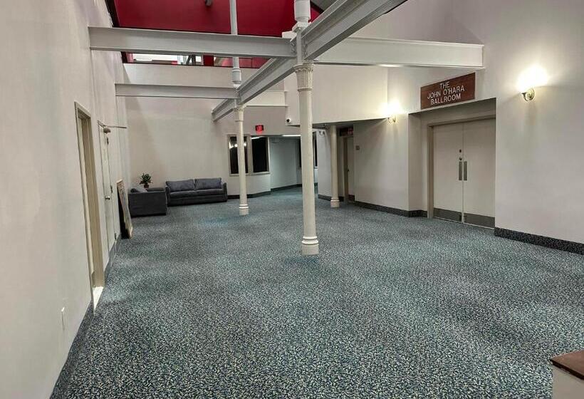 Отель Pottsville Inn