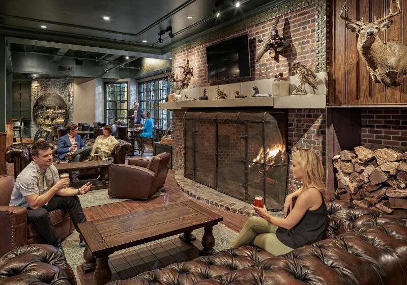 The Historic Cavalier Hotel And Beach Club Autograph Collection