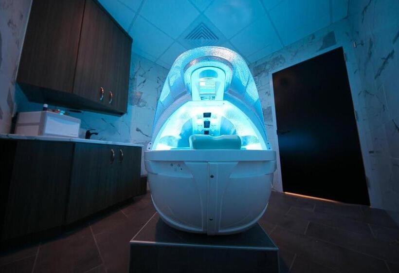 The Historic Cavalier Hotel And Beach Club Autograph Collection