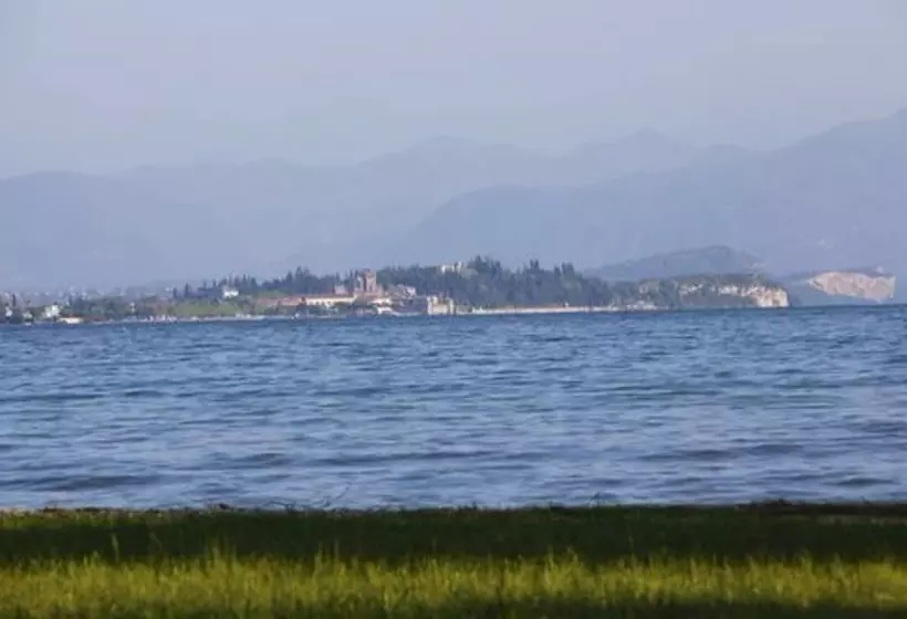 ホテル Villaggio Turistico Lugana Marina